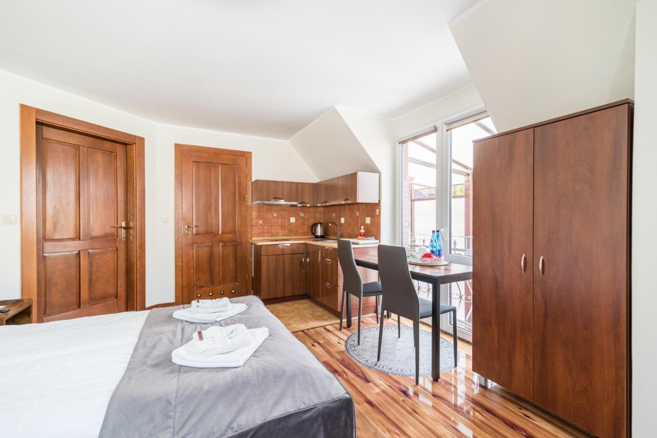 Apartamenty Kalmar By Zilla อุสตกา ภายนอก รูปภาพ