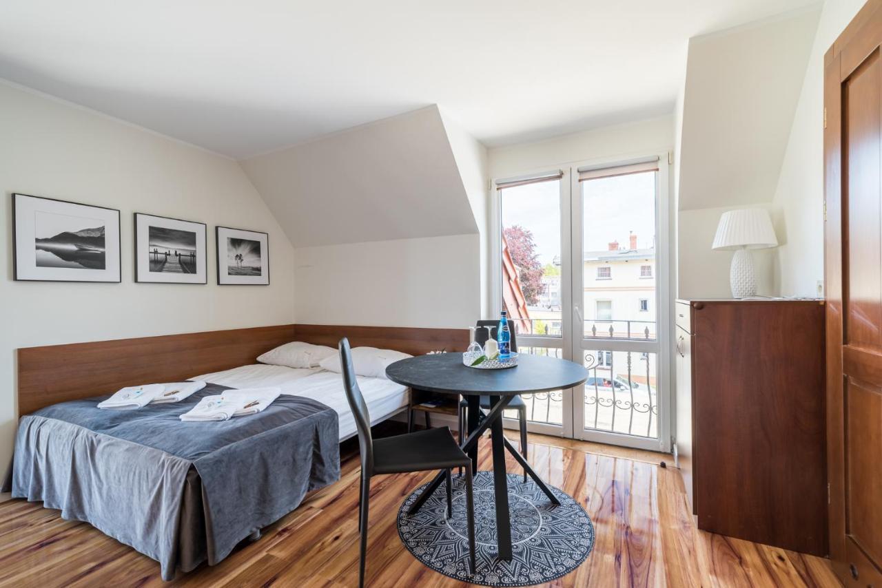 Apartamenty Kalmar By Zilla อุสตกา ภายนอก รูปภาพ