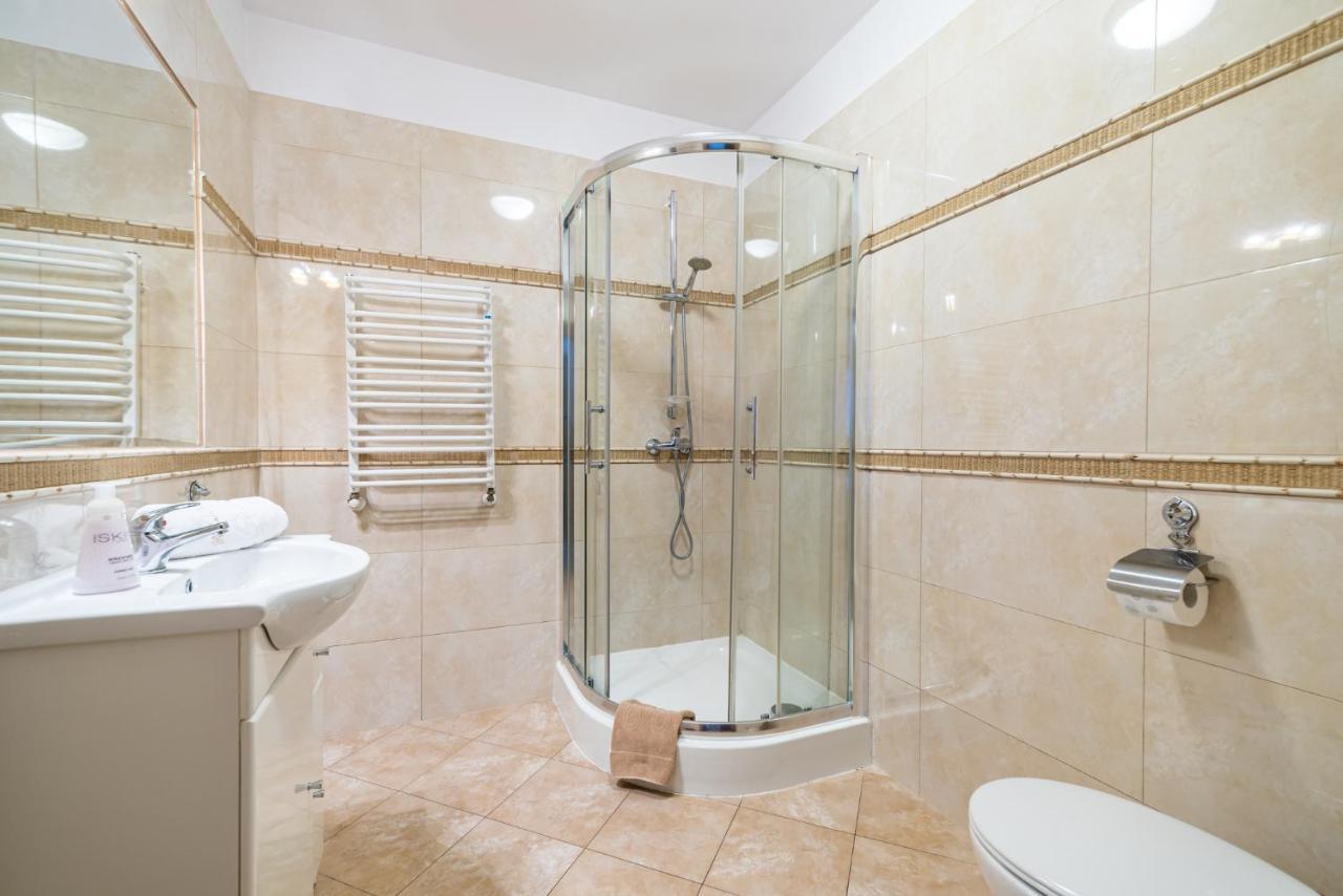 Apartamenty Kalmar By Zilla อุสตกา ภายนอก รูปภาพ