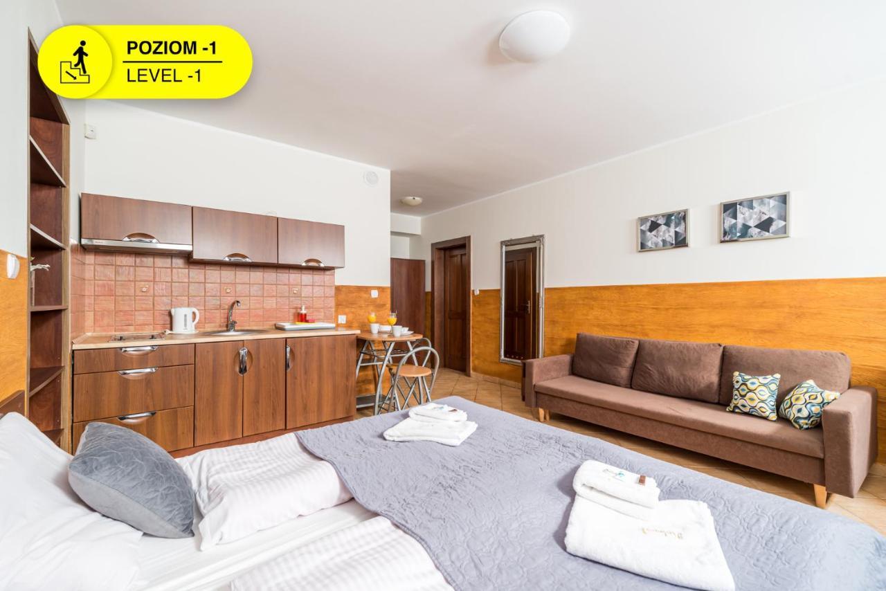 Apartamenty Kalmar By Zilla อุสตกา ภายนอก รูปภาพ